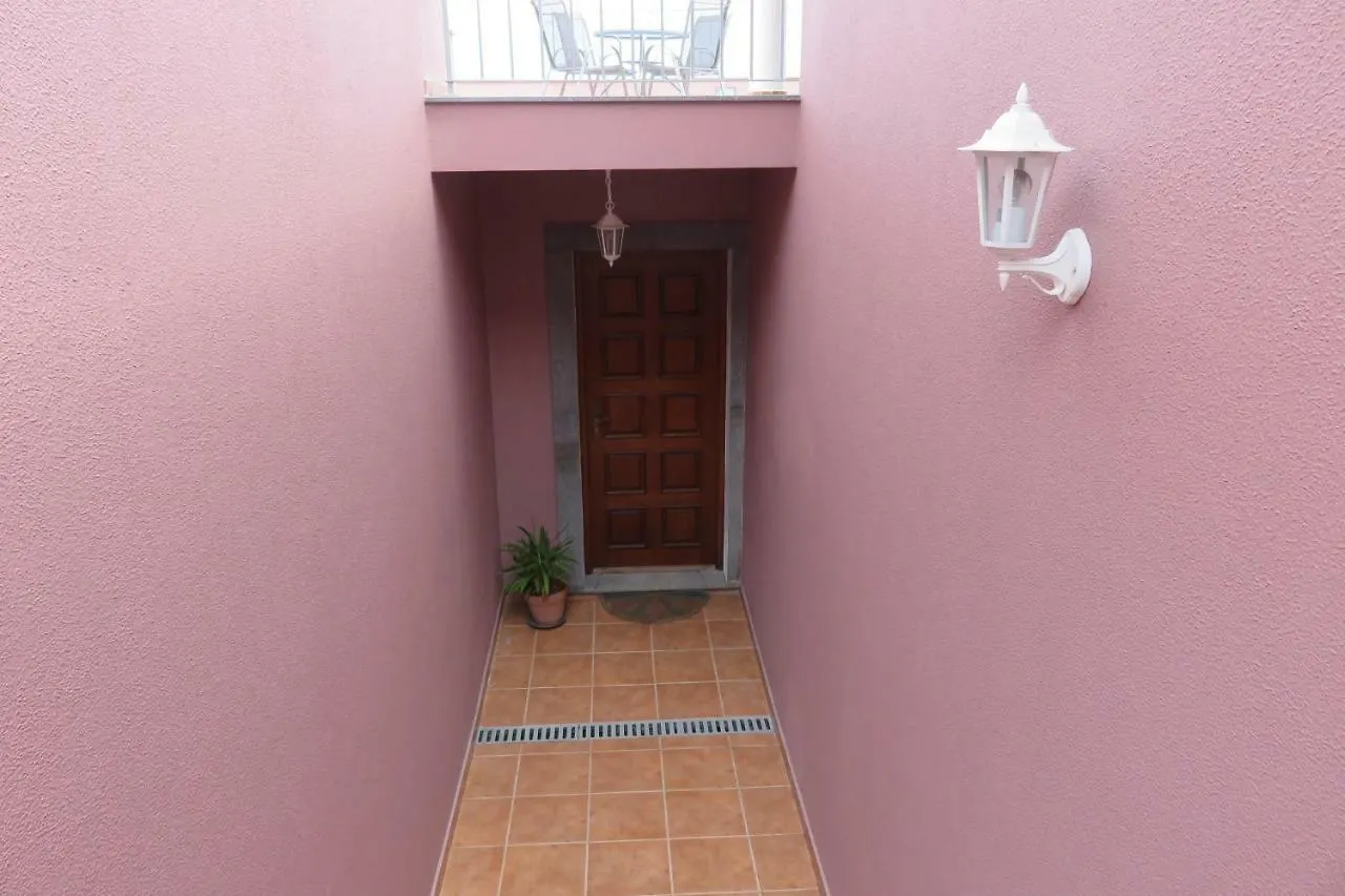 Vila Sky View By Rg-Hosting Machico  Machico (Madeira)